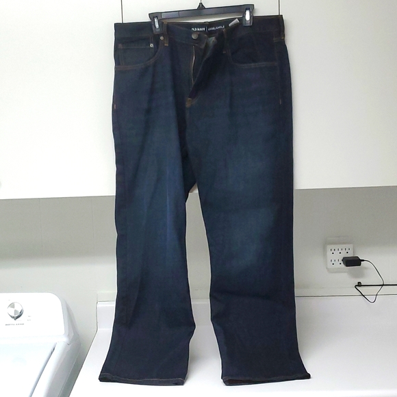 Old Navy 38x30 Mens Jeans Loose slight Baggy Jeans Fairly New Also - Picture 2 of 11